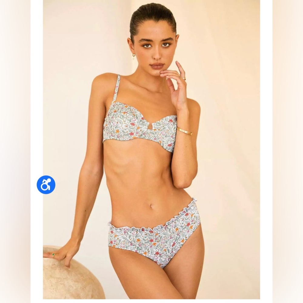 NWT Dippin Daisys Swim Bikini Set Size S